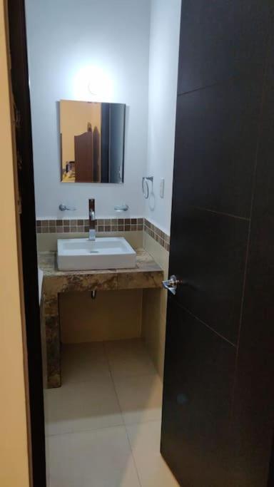 فيلا Laurel de Lagunillasفي Casa Fracc El Cielo Residencial Con Acceso A Casa Club المظهر الخارجي الصورة
